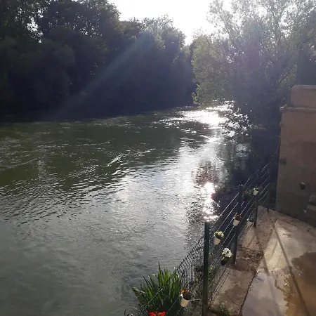 Au Bord De L Eau Appartamento